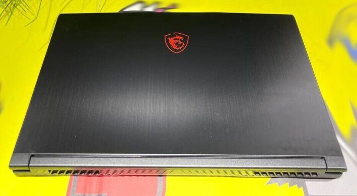 Ігровий ноутбук MSI GF63 Thin 10UE-289NEU / 15.6" (1920x1080) IPS / Intel Core i5-10500H (6 (12) ядра по 2.5 - 4.5 GHz) / 32 GB DDR4 / 480 GB SSD / nVidia GeForce RTX 3060, 6 GB GDDR6, 192-bit / WebCam Ігровий ноутбук MSI GF63 Thin 10UE-289NEU / 15.6" (1920x1080) IPS / Intel Core i5-10500H (6 (12) ядра по 2.5 - 4.5 GHz) / 32 GB DDR4 / 480 GB SSD / nVidia GeForce RTX 3060, 6 GB GDDR6, 192-bit / WebCam