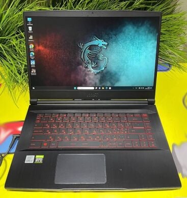 Ігровий ноутбук MSI GF63 Thin 10UE-289NEU / 15.6" (1920x1080) IPS / Intel Core i5-10500H (6 (12) ядра по 2.5 - 4.5 GHz) / 32 GB DDR4 / 480 GB SSD / nVidia GeForce RTX 3060, 6 GB GDDR6, 192-bit / WebCam Ігровий ноутбук MSI GF63 Thin 10UE-289NEU / 15.6" (1920x1080) IPS / Intel Core i5-10500H (6 (12) ядра по 2.5 - 4.5 GHz) / 32 GB DDR4 / 480 GB SSD / nVidia GeForce RTX 3060, 6 GB GDDR6, 192-bit / WebCam