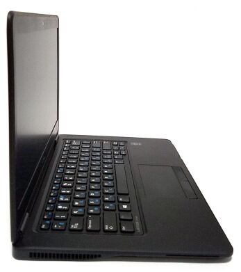 Ультрабук Б-клас Dell Latitude E7450 / 14" (1920x1080) IPS / Intel Core i7-5600U (2 (4) ядра по 2.6 - 3.2 GHz) / 8 GB DDR3 / 256 GB SSD / nVidia GeForce GT 840M, 2 GB DDR3, 64-bit / WebCam / Win 10 no Lic Ультрабук Б-клас Dell Latitude E7450 / 14" (1920x1080) IPS / Intel Core i7-5600U (2 (4) ядра по 2.6 - 3.2 GHz) / 8 GB DDR3 / 256 GB SSD / nVidia GeForce GT 840M, 2 GB DDR3, 64-bit / WebCam / Win 10 no Lic