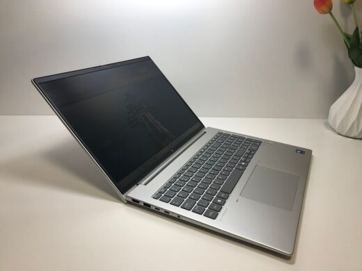 Ультрабук HP EliteBook 660 G11 / 16" (1920x1200) IPS / Intel Core Ultra 5 125U (12 (14) ядер по 1.3 - 4.3 GHz) / 16 GB DDR5 / 512 GB SSD / Intel Graphics / WebCam