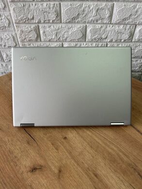 Ігровий ноутбук-трансформер Б-клас Lenovo Yoga 720-15IKB / 15.6" (3840x2160) IPS Touch / Intel Core i7-7700HQ (4 (8) ядра по 2.8 - 3.8 GHz) / 16 GB DDR4 / 512 GB SSD / nVidia GeForce GTX 1050, 2 GB GDDR5, 128-bit / WebCam