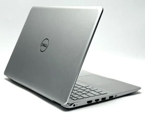 Ноутбук Б-класс Dell Inspiron 15 5584 / 15.6" (1920x1080) IPS Touch / Intel Core i5-8265U (4 (8) ядра по 1.6 - 3.9 GHz) / 8 GB DDR4 / 128 GB SSD / Intel UHD Graphics / WebCam / Win 10 Pro