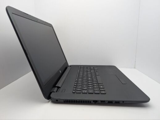 Ноутбук HP 17-x047ng / 17.3" (1600x900) TN / Intel Pentium N3540 (4 ядра по 2.16 - 2.66 GHz) / 8 GB DDR3 / 120 GB SSD / Intel HD Graphics / WebCam / DVD-ROM