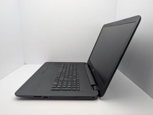 Ноутбук HP 17-x047ng / 17.3" (1600x900) TN / Intel Pentium N3540 (4 ядра по 2.16 - 2.66 GHz) / 8 GB DDR3 / 120 GB SSD / Intel HD Graphics / WebCam / DVD-ROM