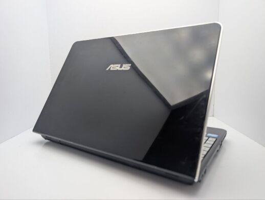 Ноутбук Asus N55S / 15.6" (1920x1080) TN / Intel Core i7-2630QM (4 (8) ядра по 2.0 - 2.9 GHz) / 16 GB DDR3 / 1000 GB HDD / nVidia GeForce GT 555M, 2 GB GDDR3, 128-bit / WebCam / DVD-ROM