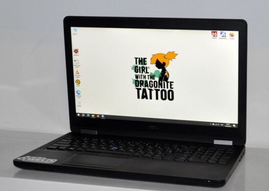 Ноутбук Dell Latitude E5570 / 15.6" (1920x1080) IPS / Intel Core i7-6820HQ (4 (8) ядра по 2.7 - 3.6 GHz) / 16 GB DDR4 / 512 GB SSD NEW / AMD Radeon R7 M360, 2 GB GDDR4, 64-bit / WebCam / HDMI / Windows 10 Pro