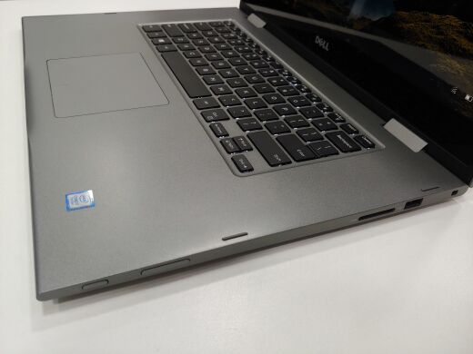 Dell Inspiron 15 5578 2-in-1 / 15.6" (1920x1080) Touch IPS / Intel Core i7-7500U (2 (4) ядра по 2.7 - 3.5 GHz) / 8 GB DDR4 / 240 GB SSD / WebCam