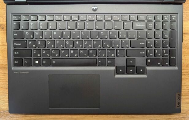 Ігровий ноутбук Lenovo Legion 5 15IMH05H / 15.6" (1920x1080) IPS / Intel Core i7-10750H (6 (12) ядер по 2.6 - 5.0 GHz) / 16 GB DDR4 / 1000 GB SSD / nVidia GeForce RTX 2060, 6 GB GDDR6, 192-bit / WebCam / Windows 10