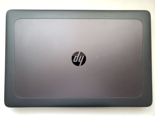 Мобільна робоча станція HP Zbook 17 G4 / 17.3" (1920x1080) IPS / Intel Core i7-7820HQ (4 (8) ядра по 2.9 - 3.9 GHz) / 32 GB DDR4 / 256 GB SSD M.2 + 512 GB SSD + 750 GB HDD / nVidia Quadro P3000, 6 GB GDDR5, 192-bit / WebCam