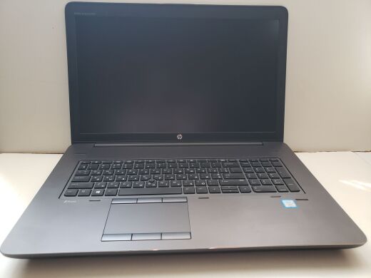 Мобільна робоча станція HP Zbook 17 G4 / 17.3" (1920x1080) IPS / Intel Core i7-7820HQ (4 (8) ядра по 2.9 - 3.9 GHz) / 32 GB DDR4 / 256 GB SSD M.2 + 512 GB SSD + 750 GB HDD / nVidia Quadro P3000, 6 GB GDDR5, 192-bit / WebCam