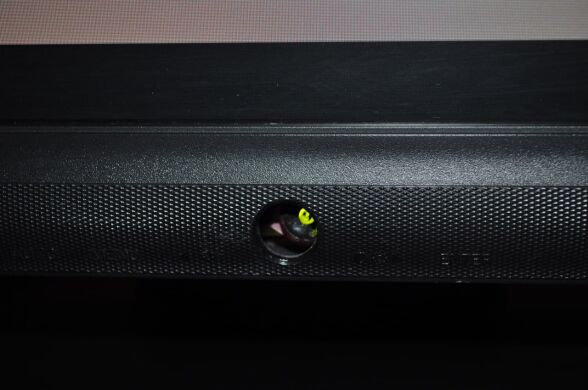 Монитор Б-класс BenQ G2200W / 22" (1680x1050) TN / VGA, DVI / VESA 100x100 + Кабели подключения