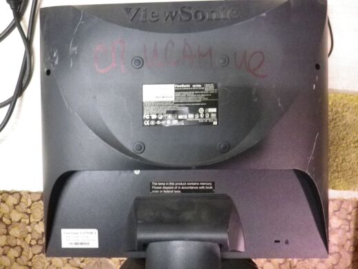 Монитор Б-класс ViewSonic VA703b / 17" (1280x1024) TN / VGA / VESA 100x100 