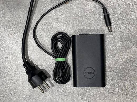 Ноутбук Dell Latitude 5440 / 14" (1920x1080) IPS / Intel Core i5-10210U (4 (8) ядра по 1.6 - 4.2 GHz) / 8 GB DDR4 / 240 GB SSD / Intel UHD Graphics / WebCam