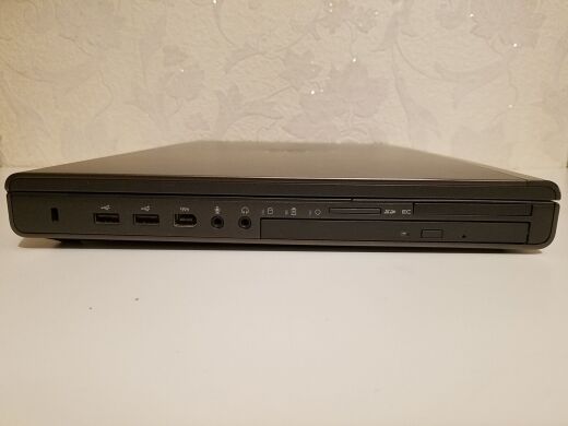 Робоча станція Dell Precision M6700 / 17.3" (1920x1080) TN / Intel Core i5-3340M (2 (4) ядра по 2.7 - 3.4 GHz) / 8 GB DDR3 / 128 GB SSD+500 GB HDD / AMD FirePro M6000, 2 GB GDDR5, 128-bit / WebCam / DVD-RW 