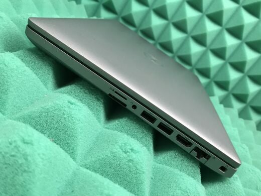 Ультрабук Dell Latitude 5410 / 14" (1920x1080) IPS / Intel Core i5-10310U (4 (8) ядра по 1.7 - 4.4 GHz) / 16 GB DDR4 / 512 GB SSD M.2 / Intel UHD Graphics / WebCam / USB 3.1 / HDMI / Windows 10 лицензия