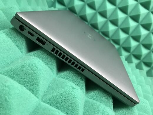 Ультрабук Dell Latitude 5410 / 14" (1920x1080) IPS / Intel Core i5-10310U (4 (8) ядра по 1.7 - 4.4 GHz) / 16 GB DDR4 / 512 GB SSD M.2 / Intel UHD Graphics / WebCam / USB 3.1 / HDMI / Windows 10 лицензия