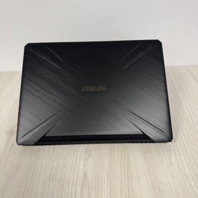 Ігровий ноутбук Б-клас Asus TUF Gaming F15 FX505GT / 15.6" (1920x1080) IPS / Intel Core i7-9750H (6 (12) ядер по 2.6 - 4.5 GHz) / 16 GB DDR4 / 512 GB SSD NVMe / nVidia GeForce GTX 1650, 4 GB GDDR6, 128-bit / WebCam Ігровий ноутбук Б-клас Asus TUF Gaming F15 FX505GT / 15.6" (1920x1080) IPS / Intel Core i7-9750H (6 (12) ядер по 2.6 - 4.5 GHz) / 16 GB DDR4 / 512 GB SSD NVMe / nVidia GeForce GTX 1650, 4 GB GDDR6, 128-bit / WebCam