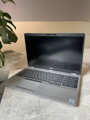 Ноутбук Dell Latitude 5511 / 15.6" (1920x1080) TN / Intel Core i7-10850H (6 (12) ядер по 2.7 - 5.1 GHz) / 32 GB DDR4 / 512 GB SSD / Intel UHD Graphics / WebCam / Win 11 + беспроводная мышь Ноутбук Dell Latitude 5511 / 15.6" (1920x1080) TN / Intel Core i7-10850H (6 (12) ядер по 2.7 - 5.1 GHz) / 32 GB DDR4 / 512 GB SSD / Intel UHD Graphics / WebCam / Win 11 + беспроводная мышь