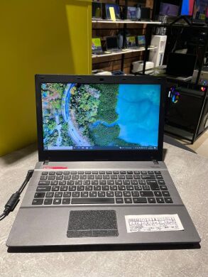 Ноутбук Ergo Clevo w540su / 14" (1366x768) TN / Intel Core i5-4200M (2 (4) ядра по 2.5 - 3.1 GHz) / 8 GB DDR3 / 480 GB SSD / Intel HD Graphics 4600 / WebCam