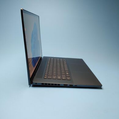 Игровой ноутбук Б-класс Dell Inspiron 16 Plus 7620 / 16" (1920x1200) IPS Touch / Intel Core i5-12500H (12 (16) ядер по 3.3 - 4.5 GHz) / 16 GB DDR5 / 256 GB SSD / nVidia GeForce RTX 3050, 4 GB GDDR6, 128-bit / WebCam / Win 11 Pro