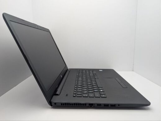 Ноутбук HP 17 bs00xx / 17.3" (1920x1080) TN / Intel Core i3-6006U (2 (4) ядра по 2.0 GHz) / 8 GB DDR4 / 64 GB SSD + 500 GB HDD / Intel HD Graphics 520 / WebCam / DVD-ROM