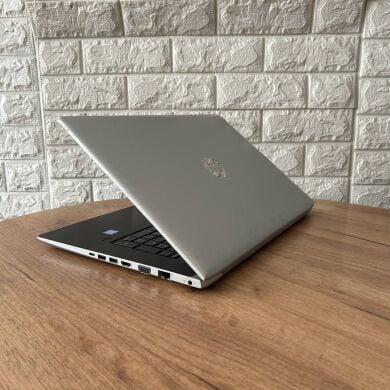 Игровой ноутбук Б-класс HP ProBook 470 G5 / 17.3" (1600x900) TN / Intel Core i7-8550U (4 (8) ядра по 1.8 - 4.0 GHz) / 16 GB DDR4 / 512 GB SSD / nVidia GeForce 930MX, 2 GB DDR3, 64-bit / WebCam