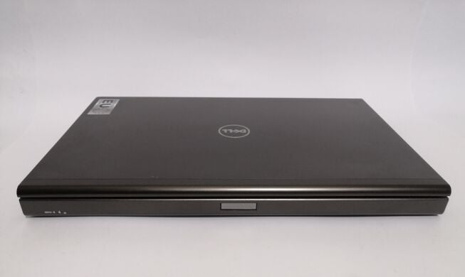 Мобільна робоча станція Dell Precision M6700 / 17.3" (1600x900) TN / Intel Core i7-3520M (2 (4) ядра по 2.9 - 3.6 GHz) / 8 GB DDR3 / 256 GB SSD / AMD FirePro M6000, 2 GB GDDR5, 128-bit / Win 10 Pro