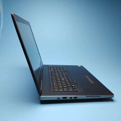 Мобільна робоча станція Dell Precision 7720 / 17.3" (1920x1080) IPS / Intel Core i7-6820HQ (4 (8) ядра по 2.7 - 3.6 GHz) / 32 GB DDR4 / 480 GB SSD / nVidia Quadro P3000, 6 GB GDDR5, 192-bit / WebCam / Win 10 Pro