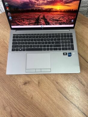 Мобільна робочая станція HP ZBook Fury 16 G9 / 16.1" (1920x1080) IPS / Intel Core i7-12850HX (16 (24) ядер по 3.4 - 4.8 GHz) / 16 GB DDR4 / 1000 GB SSD / nVidia RTX A3000, 12 GB GDDR6, 192-bit / WebCam