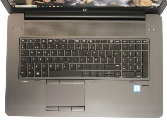 Мобильная рабочая станция Б-класс HP Zbook 17 G4 / 17.3" (1920x1080) IPS / Intel Xeon E3-1535M v6 (4 (8) ядра по 3.1 - 4.2 GHz) / 32 GB DDR4 / 512 GB SSD NVMe / nVidia Quadro P3000, 6 GB GDDR5, 192-bit / WebCam / Win 10 Pro