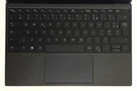 Ультрабук Dell XPS 13 9310 / 13.3" (1920x1200) IPS / Intel Core i7-1165G7 (4 (8) ядра по 2.8 - 4.7 GHz) / 32 GB DDR4 / 1000 GB SSD / Intel Iris Xe Graphics / WebCam / Win 11 Pro