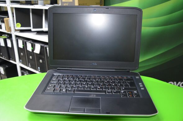 Ноутбук Dell Latitude E5430 / 14" (1366x768) TN / Intel Core i5-3340M (2 (4) ядра по 2.7 - 3.4 GHz) / 8 GB DDR3 / 128 GB SSD / Intel HD Graphics 4000 / WebCam / DVD-ROM