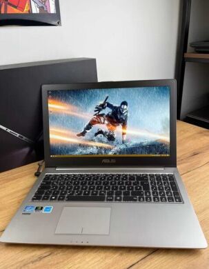 Ігровий ноутбук Б-клас Asus ZenBook UX51VZA / 15.6" (1920x1080) IPS / Intel Core i7-3612QM (4 (8) ядра по 2.1 - 3.1 GHz) / 8 GB DDR3 / 256 GB SSD / nVidia GeForce GT 650M, 2 GB GDDR5, 128-bit / WebCam / Win 10 Pro / АКБ не тримає