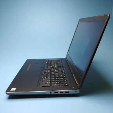 Мобільна робоча станція Dell Precision 7720 / 17.3" (1920x1080) IPS / Intel Core i7-6820HQ (4 (8) ядра по 2.7 - 3.6 GHz) / 32 GB DDR4 / 480 GB SSD / nVidia Quadro P3000, 6 GB GDDR5, 192-bit / WebCam / Win 10 Pro