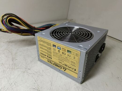 Блок живлення Chieftec iARENA GPA-450S / 450W ATX / 24+4+6(8) pin