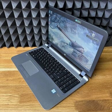 Ноутбук Б-клас HP ProBook 450 G3 / 15.6" (1920x1080) TN / Intel Core i5-6200U (2 (4) ядра по 2.3 - 2.8 GHz) / 8 GB DDR3 / 128 GB SSD / AMD Radeon R7 M340, 4 GB GDDR3, 64-bit / WebCam