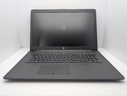 Ноутбук HP 17-bs077ng / 17.3" (1600x900) TN / Intel Celeron N3060 (2 ядра по 1.6 - 2.4 GHz) / 8 GB DDR3 / 120 GB SSD / Intel HD Graphics / WebCam