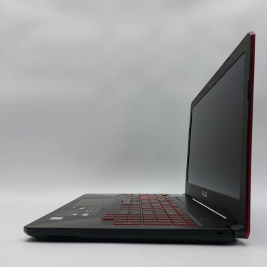 Игровой ноутбук Asus TUF Gaming / 15.6" (1920x1080) IPS / Intel Core i5-8300H (4 (8) ядра по 2.3 - 4.0 GHz) / 16 GB DDR4 / 256 GB SSD + 500 GB HDD / nVidia GeForce GTX 1050, 2 GB GDDR5, 128-bit / WebCam Игровой ноутбук Asus TUF Gaming / 15.6" (1920x1080) IPS / Intel Core i5-8300H (4 (8) ядра по 2.3 - 4.0 GHz) / 16 GB DDR4 / 256 GB SSD + 500 GB HDD / nVidia GeForce GTX 1050, 2 GB GDDR5, 128-bit / WebCam