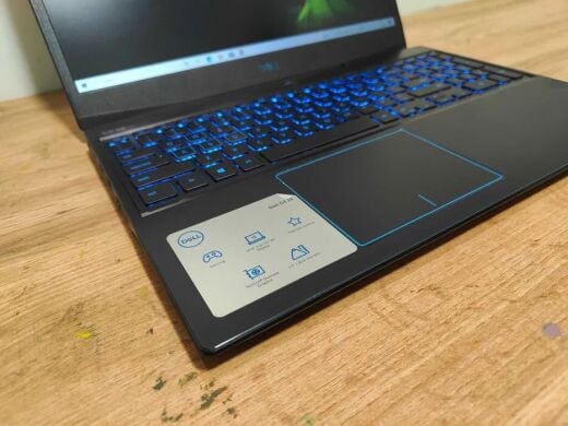 Игровой ноутбук Dell G3 15 / 15.6" (1920x1080) IPS / Intel Core i5-9300H (4 (8) ядра по 2.4 - 4.1 GHz) / 8 GB DDR4 / 128 GB SSD + 1000 GB HDD / nVidia GeForce GTX 1650, 4 GB GDDR5, 128-bit / WebCam 