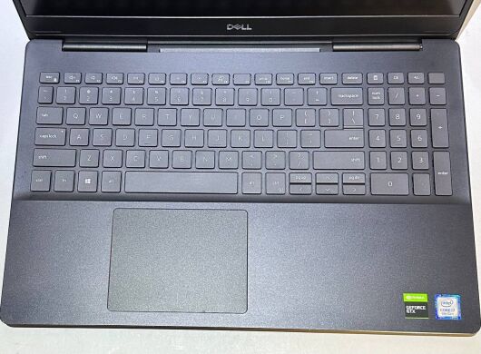 Ігровий ультрабук Dell Vostro 7590 / 15.6" (1920x1080) IPS / Intel Core i7-9750H (6 (12) ядер по 2.6 - 4.5 GHz) / 32 GB DDR4 / 1000 GB SSD / nVidia GeForce GTX 1650, 4 GB GDDR5, 128-bit / WebCam Ігровий ультрабук Dell Vostro 7590 / 15.6" (1920x1080) IPS / Intel Core i7-9750H (6 (12) ядер по 2.6 - 4.5 GHz) / 32 GB DDR4 / 1000 GB SSD / nVidia GeForce GTX 1650, 4 GB GDDR5, 128-bit / WebCam