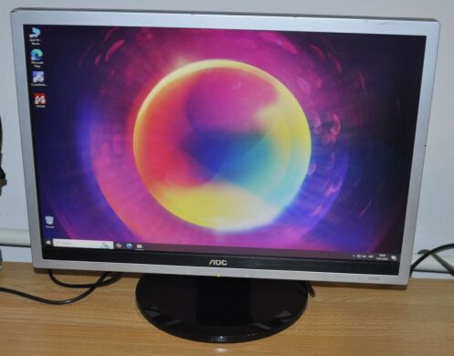 Монітор Б-клас AOC 2219P2 / 22" (1680x1050) TN / VGA, DVI / Вбудовані колонки 2x 1W / VESA 100x100 + Кабелі (VGA або DVI на вибір) та живлення