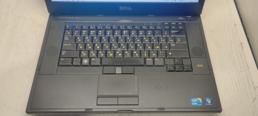 Ноутбук Dell Latitude E6510 / 15.6" (1920x1080) TN / Intel Core i7-640M (2 (4) ядра по 2.8 - 3.46 GHz) / 8 GB DDR3 / 256 GB SSD / nVidia NVS 3100M, 512 MB GDDR3, 64-bit / WebCam / DVD-ROM