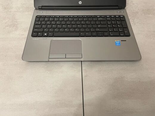 Ноутбук HP ProBook 650 G1 / 15.6" (1366x768) TN / Intel Core i5-4300M (2 (4) ядра по 2.6 - 3.3 GHz) / 8 GB DDR3 / 256 GB SSD / Intel HD Graphics 4600 