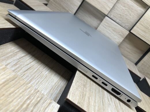 Ультрабук Б-клас HP EliteBook 840 G7 / 14" (1920x1080) IPS / Intel Core i7-10610U (4 (8) ядра по 1.8 - 4.9 GHz) / 8 GB DDR4 / 256 GB SSD M.2 / Intel UHD Graphics / WebCam / Fingeprint / HDMI