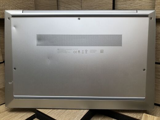 Ультрабук Б-клас HP EliteBook 840 G7 / 14" (1920x1080) IPS / Intel Core i7-10610U (4 (8) ядра по 1.8 - 4.9 GHz) / 8 GB DDR4 / 256 GB SSD M.2 / Intel UHD Graphics / WebCam / Fingeprint / HDMI
