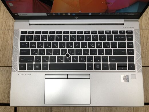 Ультрабук Б-клас HP EliteBook 840 G7 / 14" (1920x1080) IPS / Intel Core i7-10610U (4 (8) ядра по 1.8 - 4.9 GHz) / 8 GB DDR4 / 256 GB SSD M.2 / Intel UHD Graphics / WebCam / Fingeprint / HDMI