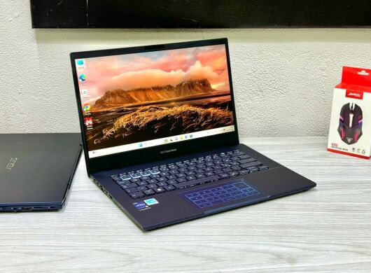 Ультрабук Asus ExpertBook B5402Cv / 14" (1920x1080) IPS / Intel Core i5-1340p (12 (16) ядер по 3.4 - 4.6 GHz) / 16 GB DDR5 / 512 GB SSD M.2 / Intel Iris Xe Graphics / WebCam / Win 11 Pro