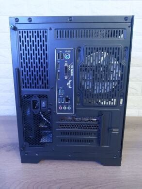 Игровой ПК 1stPlayer UV5 View Tower / Intel Core i5-10400 (6 (12) ядер по 2.9 - 4.3 GHz) / 16 GB DDR4 / 1000 GB SSD M.2 / nVidia GeForce RTX 3080, 10 GB GDDR6X, 320-bit / 600W