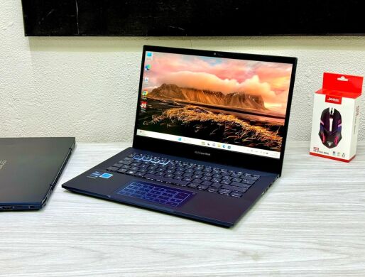 Ультрабук Asus ExpertBook B5402Cv / 14" (1920x1080) IPS / Intel Core i5-1340p (12 (16) ядер по 3.4 - 4.6 GHz) / 16 GB DDR5 / 512 GB SSD M.2 / Intel Iris Xe Graphics / WebCam / Win 11 Pro