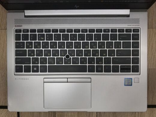 Ноутбук Б-класс HP EliteBook 840 G6 / 14" (1920x1080) IPS / Intel Core i5-8365U (4 (8) ядра по 1.6 - 4.1 GHz) / 8 GB DDR4 / 256 GB SSD M.2 / Intel UHD Graphics 620 / WebCam / Fingerprint